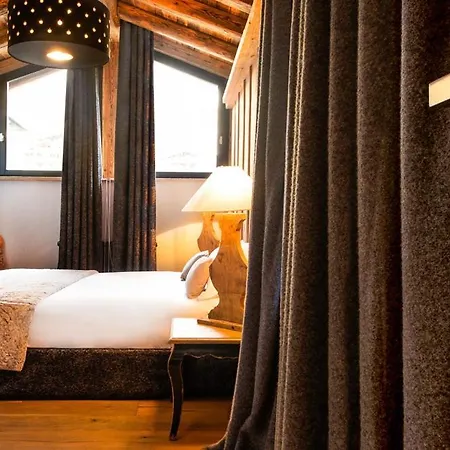 Val D Isere Chalet Sleeps 10 Pool Wifi Chalet Val-d'Isere